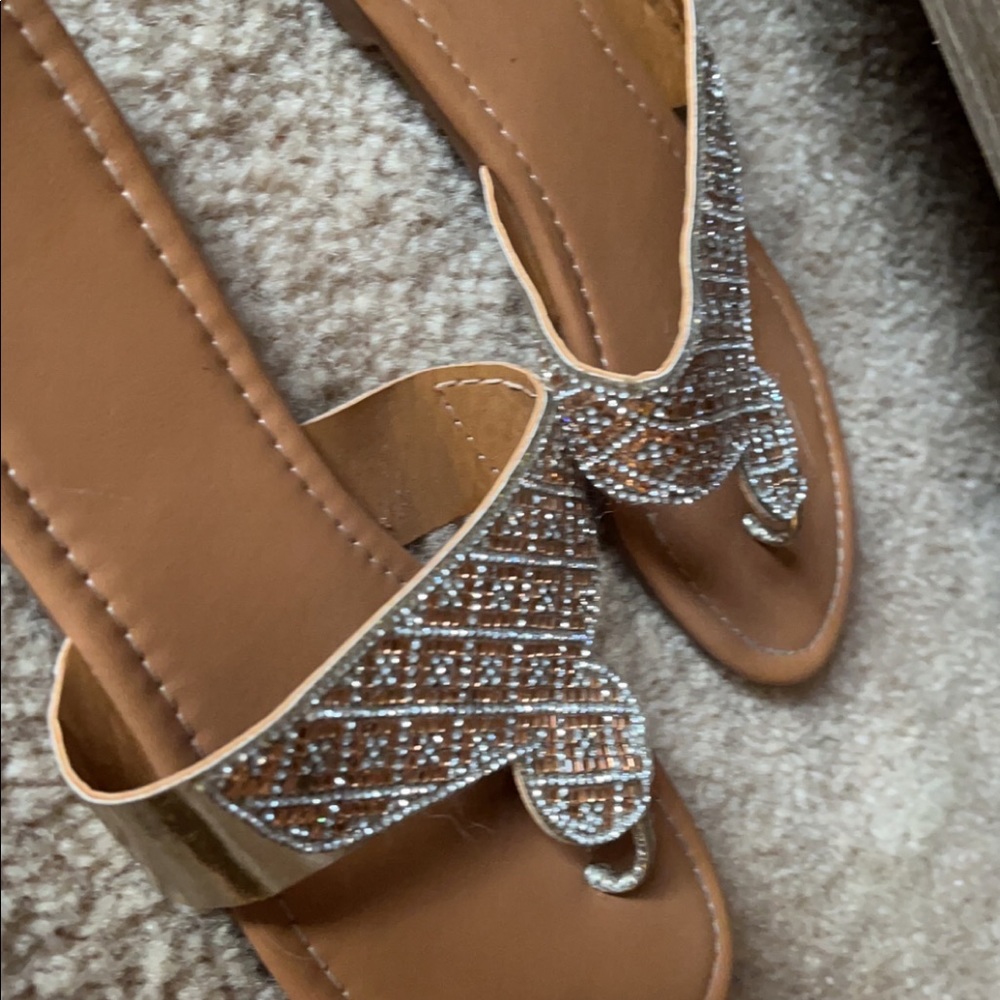 sandals - Picture 3 of 3